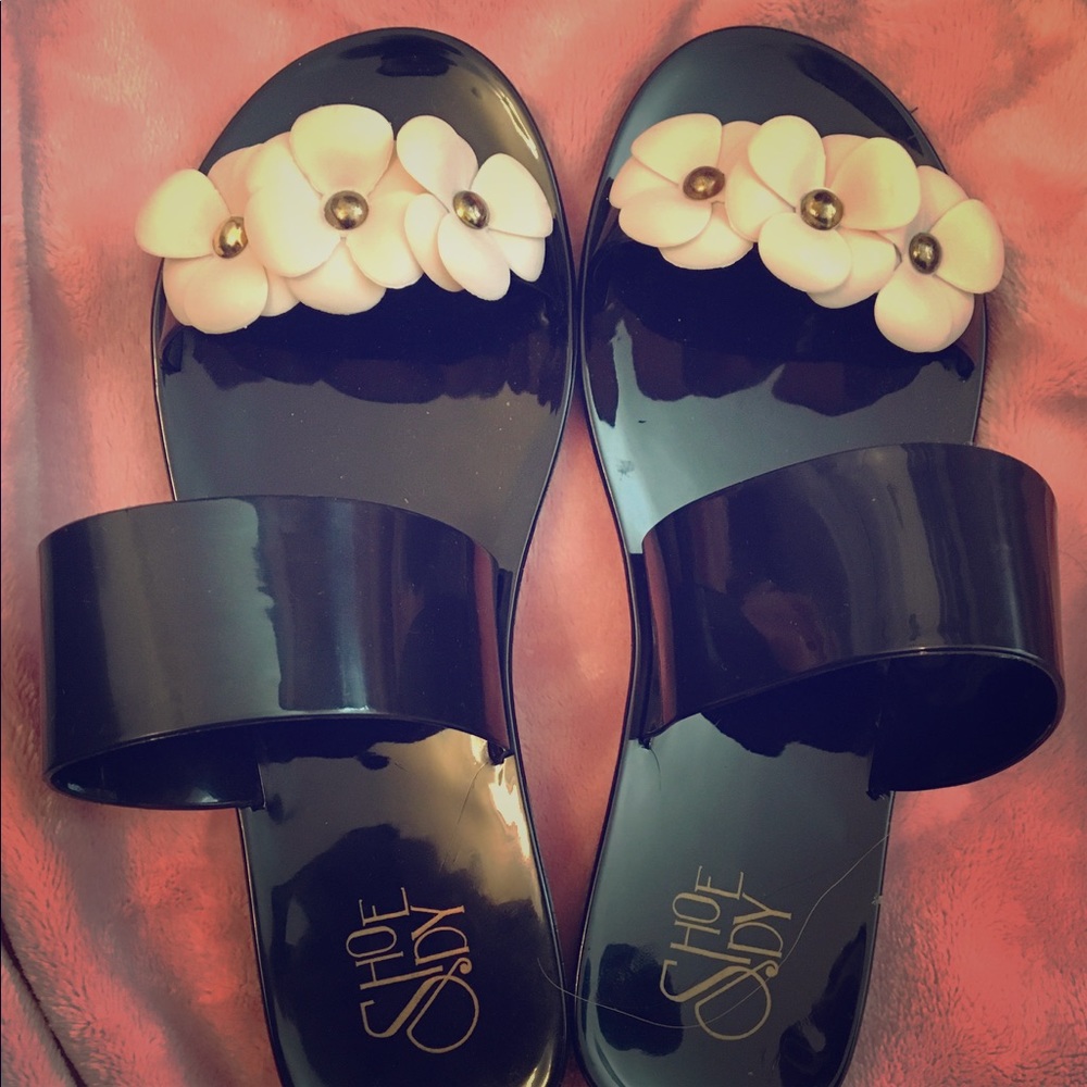 Luxury Design Sandals 🌸☀️NEW sz 38/7/7.5 comfy